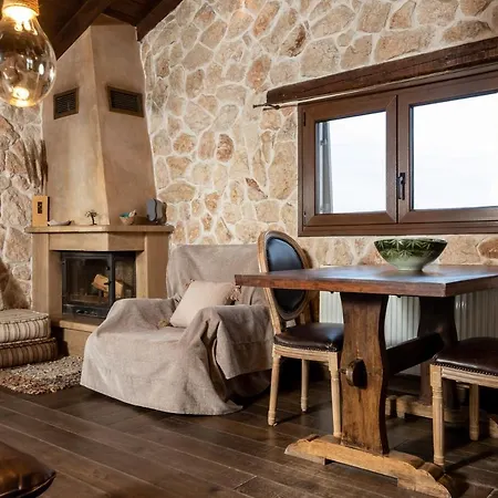 F & B Collection - St Triada For 8 - Niki Apartment *