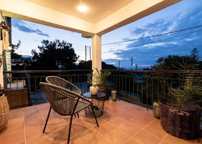 Apartament F & B Collection - St Triada For 8 - Niki