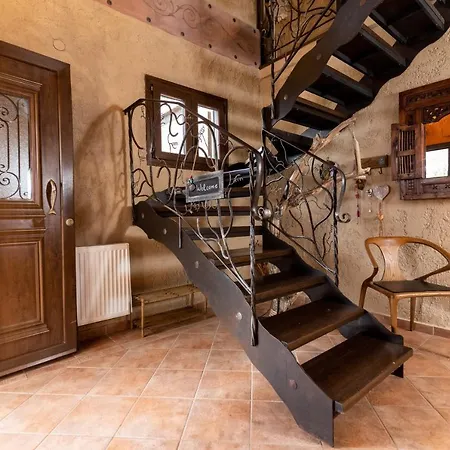 F & B Collection - St Triada For 8 - Niki *