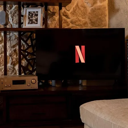 F & B Collection - St Triada For 8 - Niki Apartament