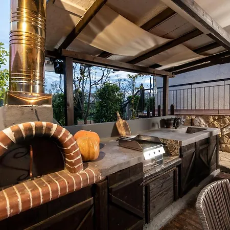 F & B Collection - St Triada For 8 - Niki Agia Triada (Thessaloniki)