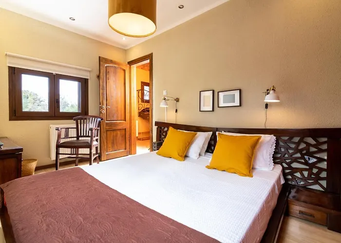 Apartment F & B Collection - St Triada For 8 - Niki *