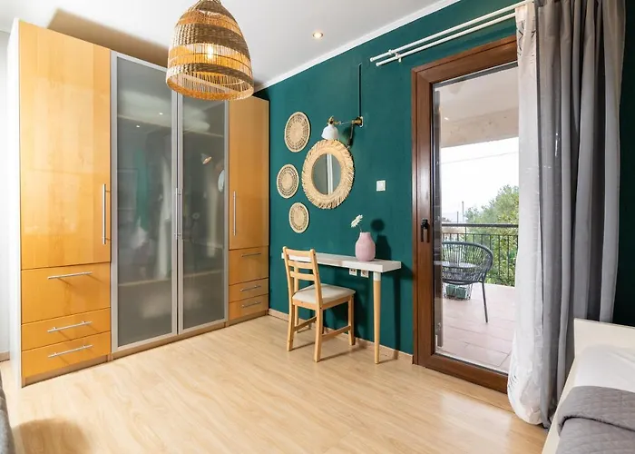 Apartment F & B Collection - St Triada For 8 - Niki *